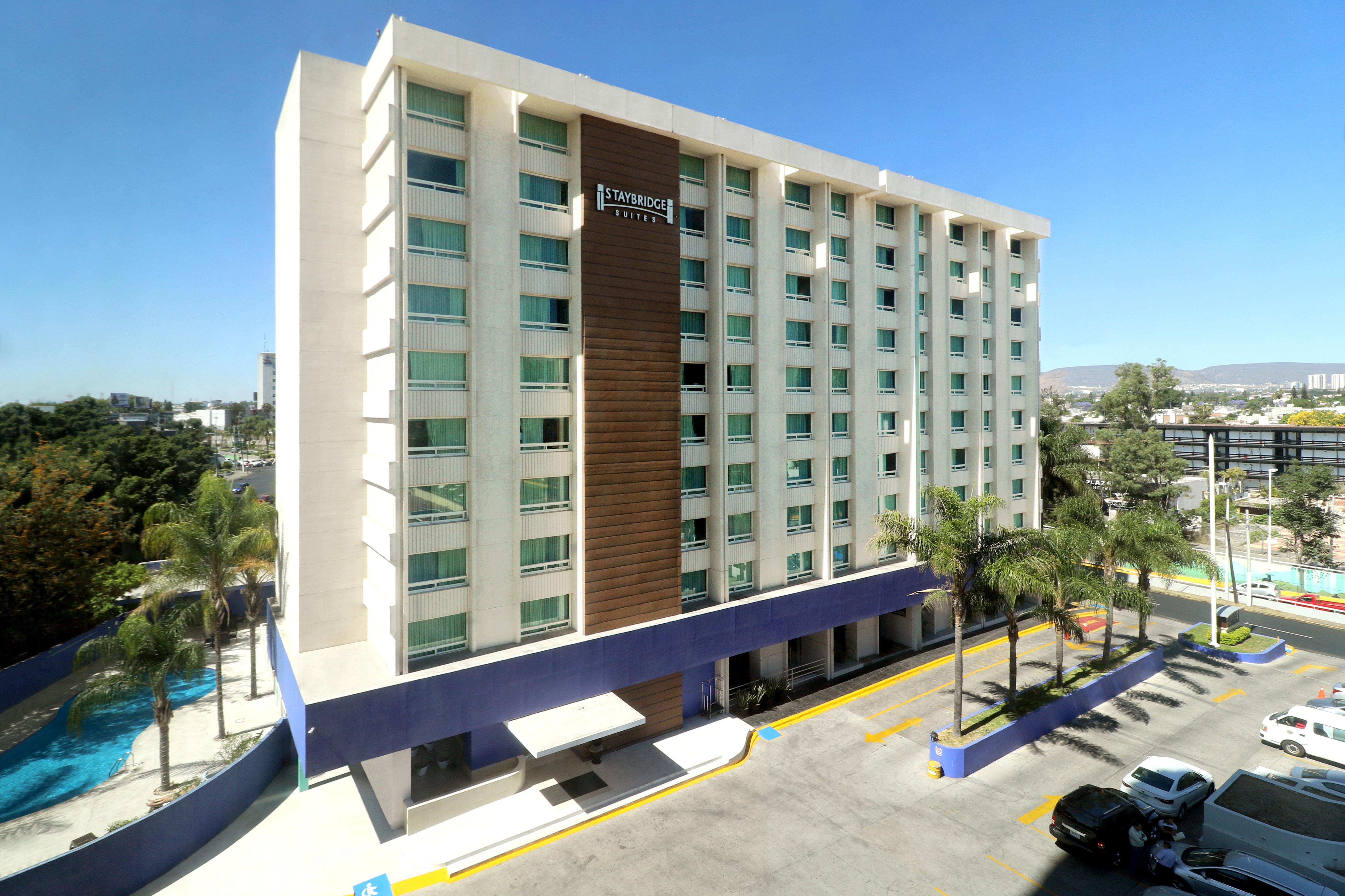 Staybridge Suites Guadalajara Expo By Ihg Запопан Екстериор снимка
