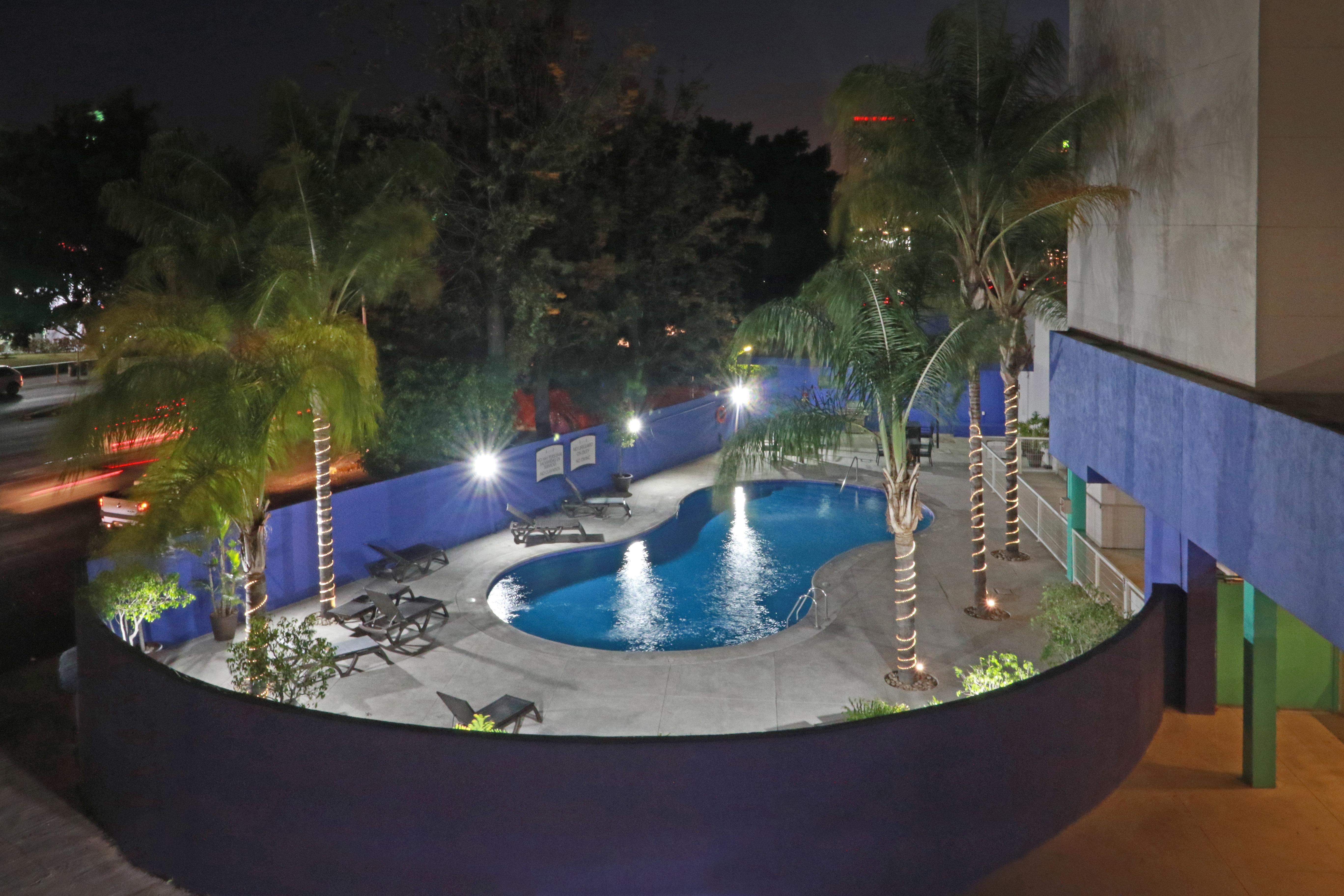 Staybridge Suites Guadalajara Expo By Ihg Запопан Екстериор снимка