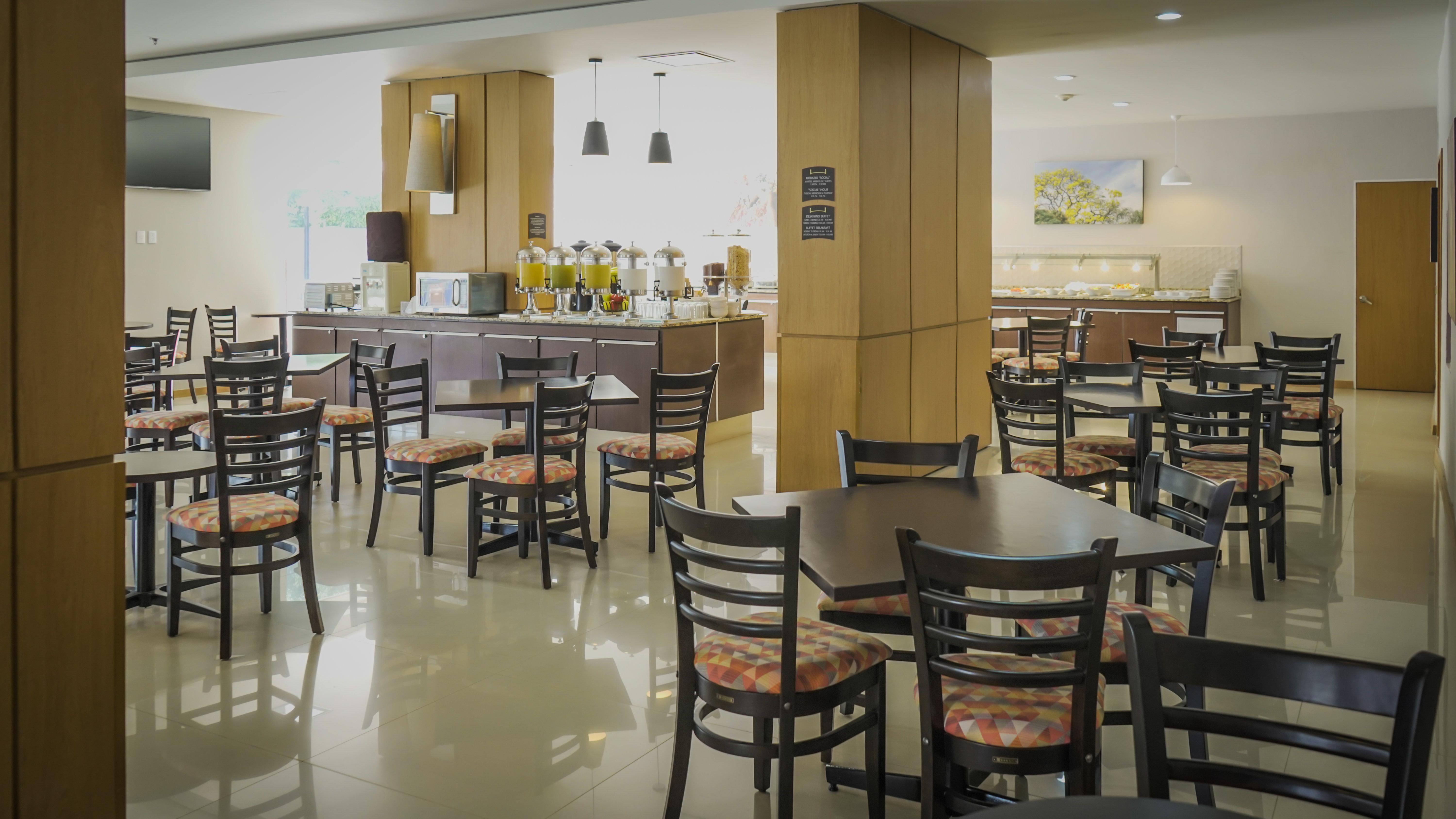 Staybridge Suites Guadalajara Expo By Ihg Запопан Екстериор снимка