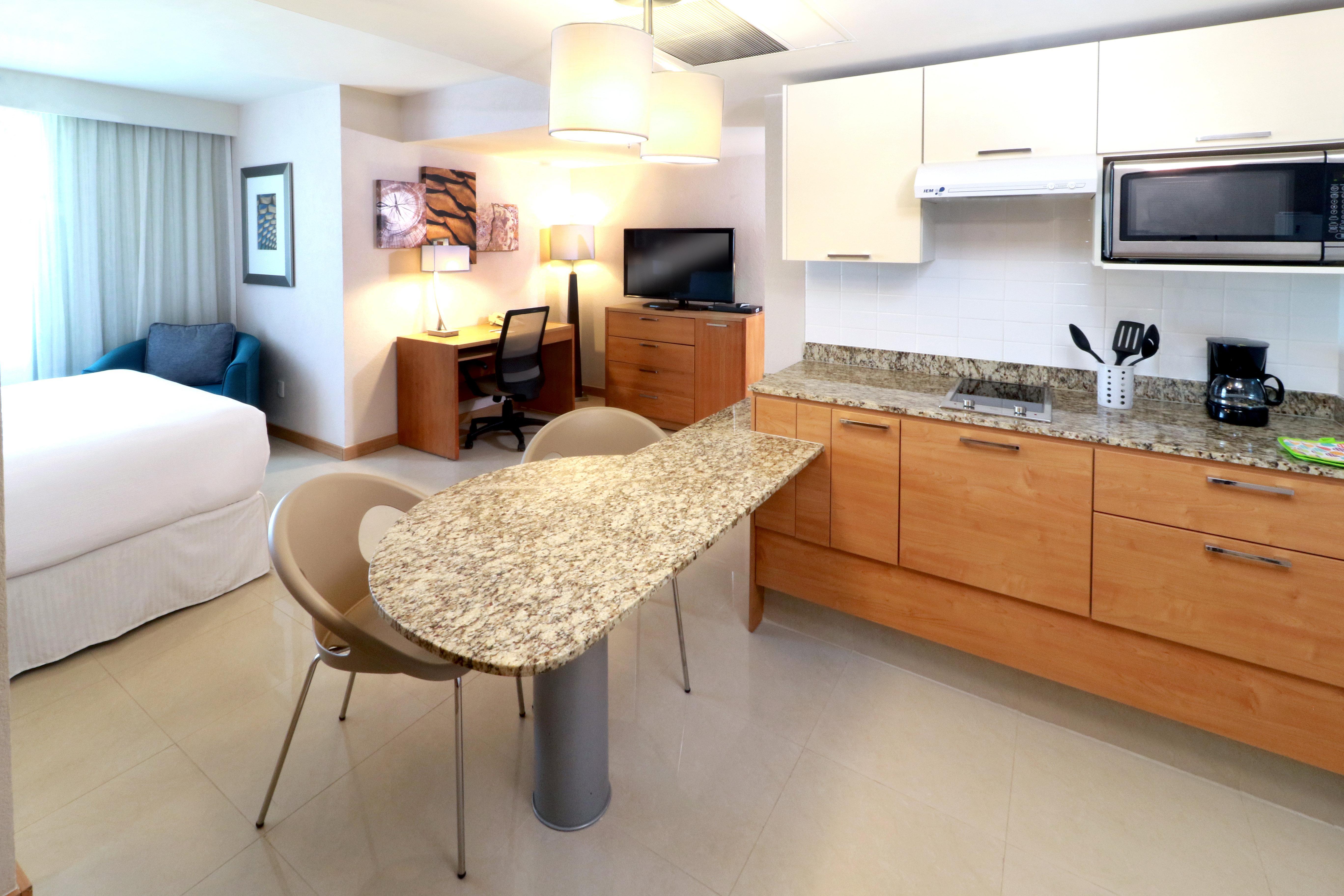 Staybridge Suites Guadalajara Expo By Ihg Запопан Екстериор снимка