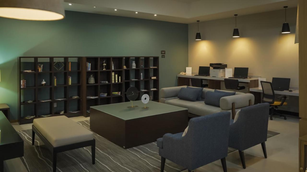 Staybridge Suites Guadalajara Expo By Ihg Запопан Екстериор снимка